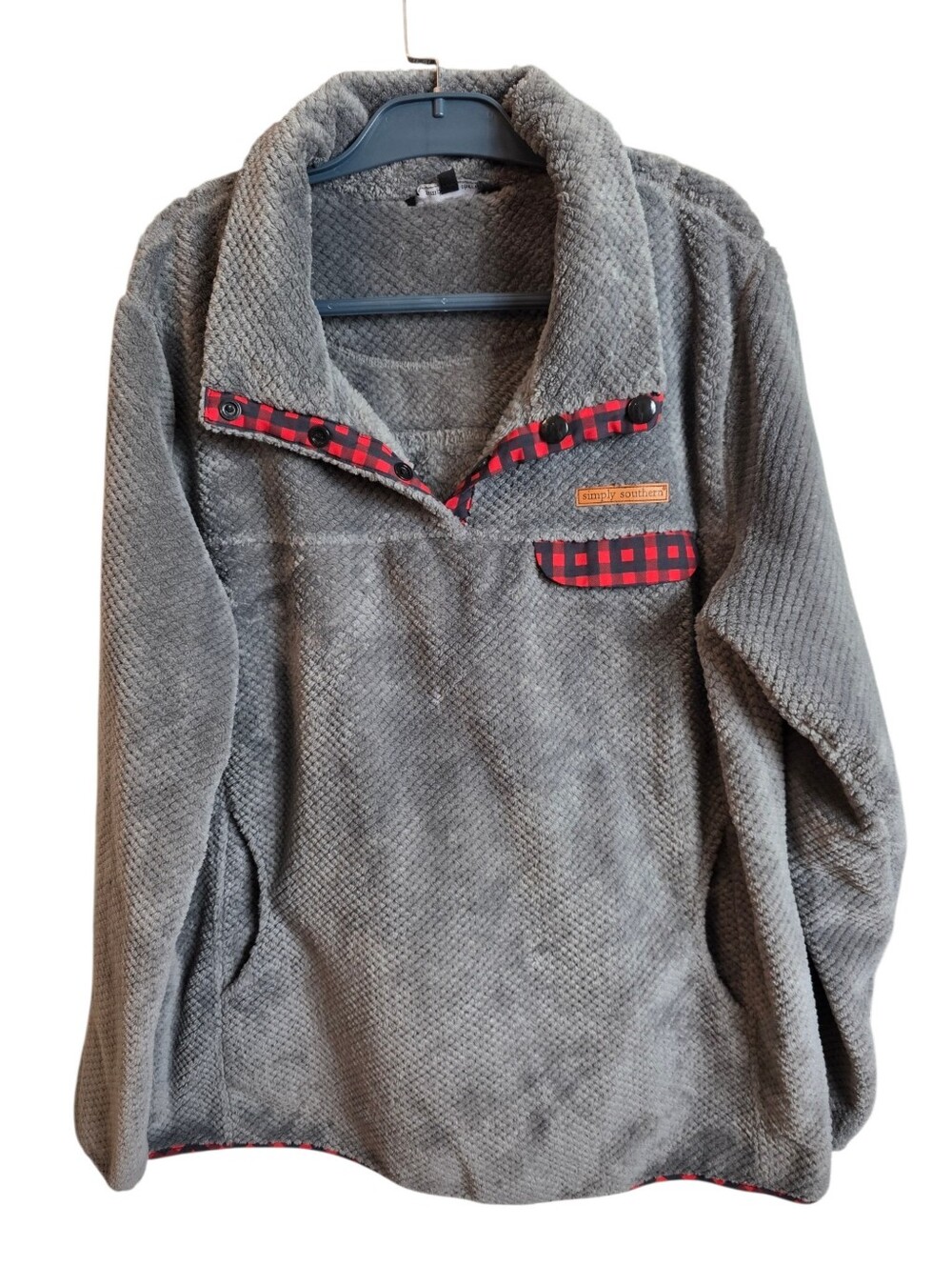 Simply Southern Women’s XXL Gray Sherpa Fleece Buffalo Plaid Snap Pullover - Picture 2 of 14
